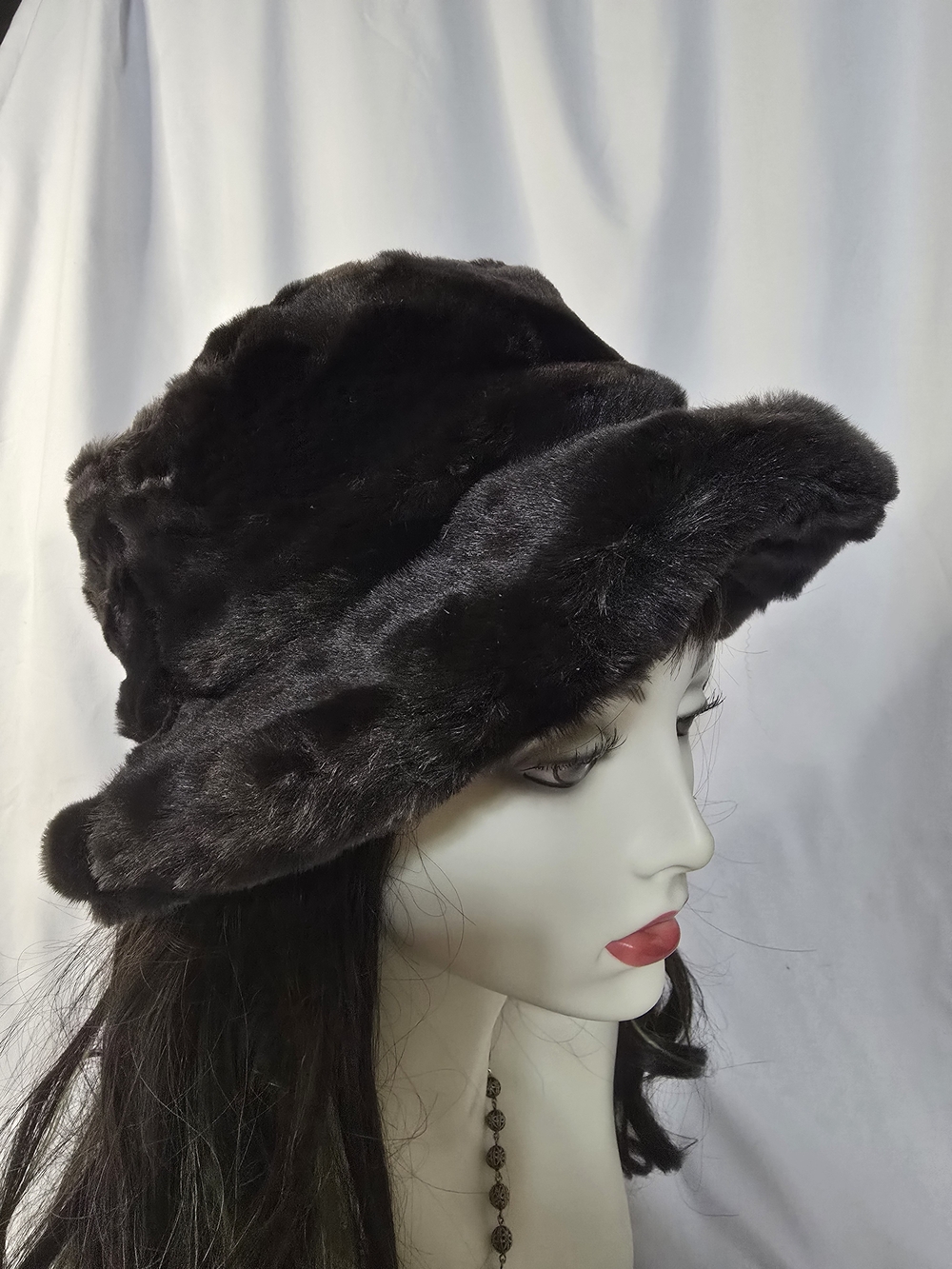Wilsons Leather Plush Faux Fur Bucket Hat - Black
